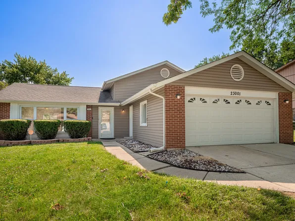 23001 Bruce Dr, Richton Park, IL 60471
