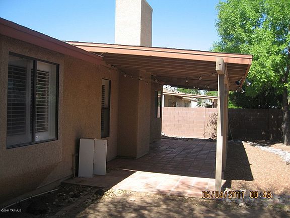 2nd image of 10261 E Calle Magdalena