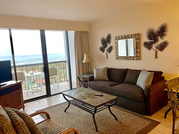 4th image of 500 Padre Blvd #703