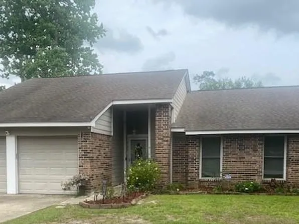 710 S Lake Caddo Ct, Slidell, LA 70461