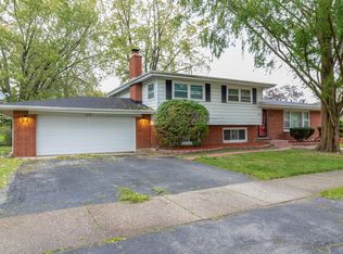 18645 Poplar Ave, Homewood, IL 60430