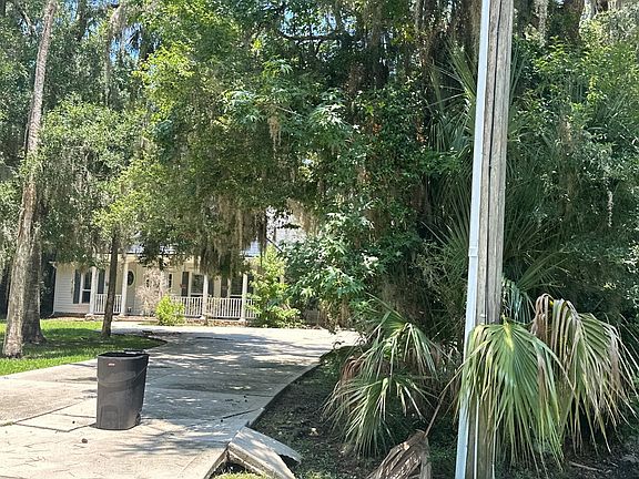 2nd image of 62 Cat Rd
