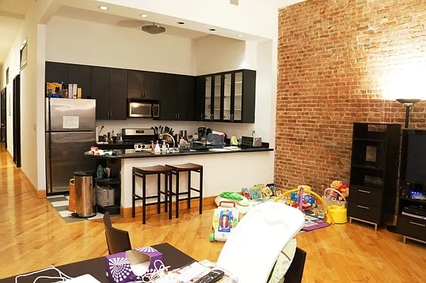 Rented by J Misrahi Realty Corp | media 16