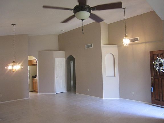 3rd image of 15635 N 50th St