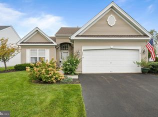 650 N Settlers Cir, Warrington, PA 18976
