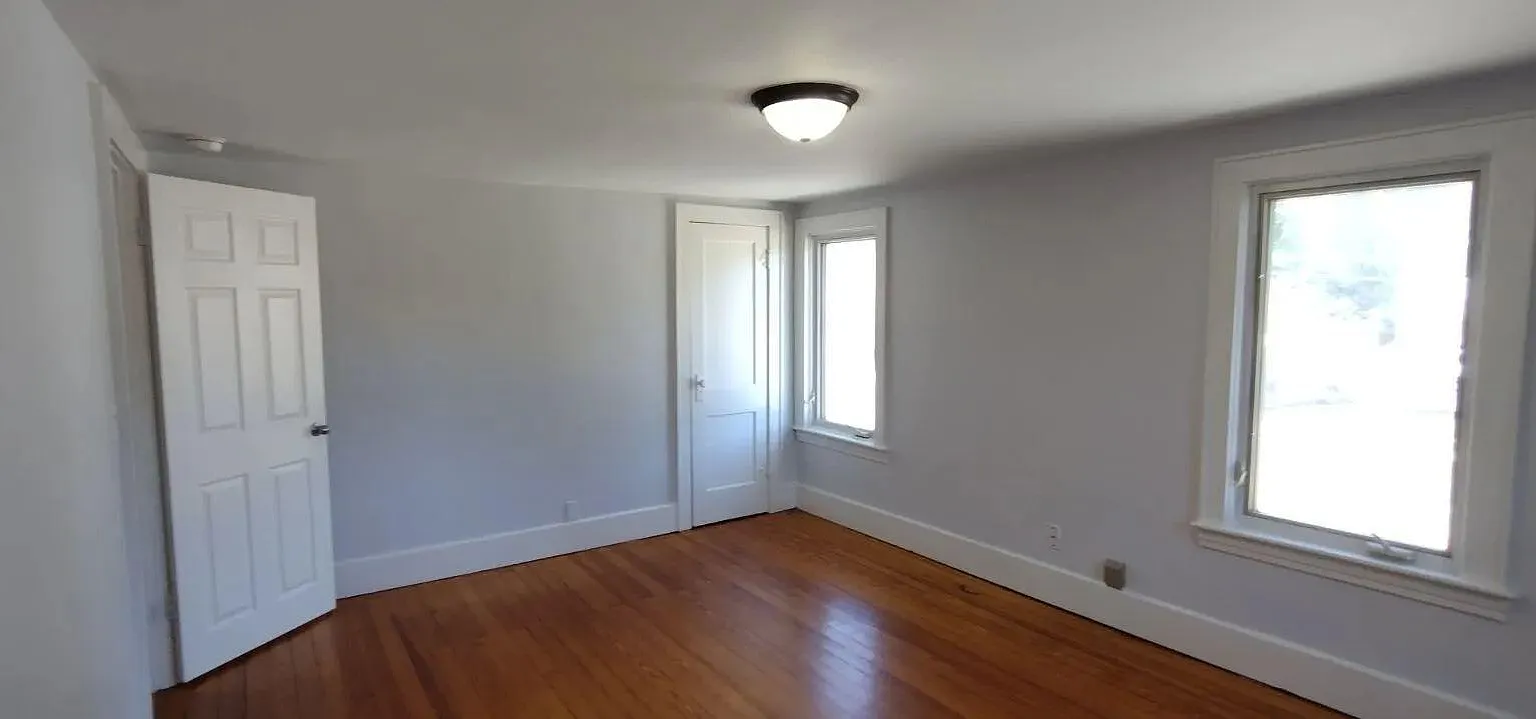 4303 W Michigan Ave — Photo 4