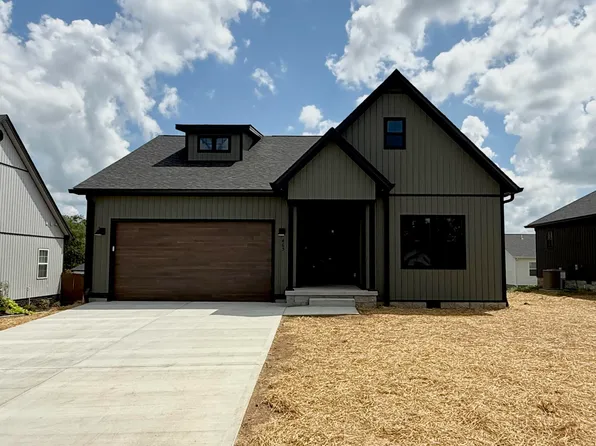 465 Pinehurst Way, Harrodsburg, KY 40330