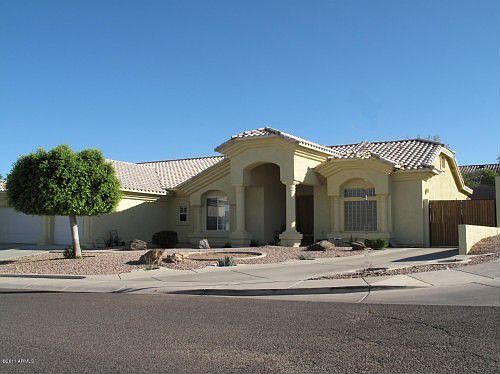 1st image of 2707 E Claire Dr