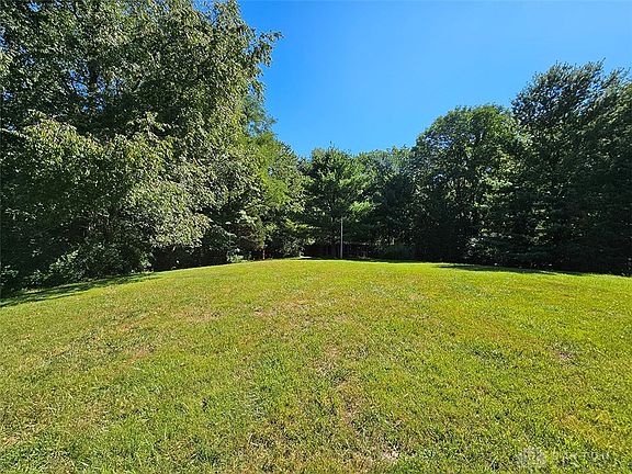 2nd image of 0 Lakeshore Dr E