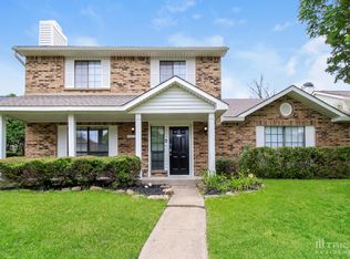 9010 Davis St, Rowlett, TX 75088
