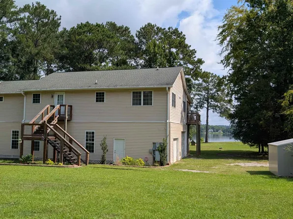 1173 Shangri La Dr, Winnsboro, SC 29180