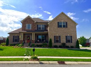 802 Warrington Ct, Gallatin, TN 37066