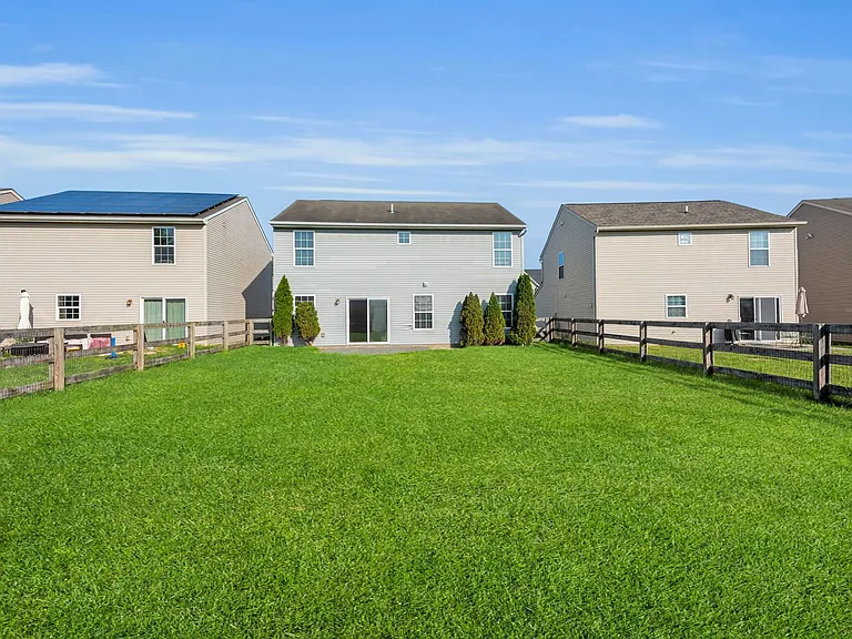 6035 Marsh Cir — Photo 28
