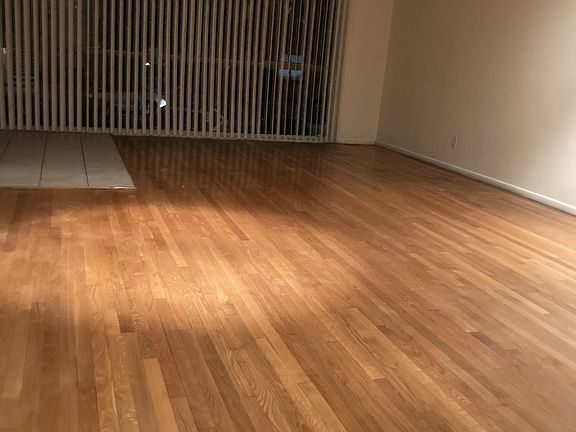 3rd image of 1329 E 1st St APT 16