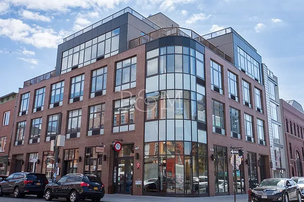 Rented by Brick&Mortar | media 10