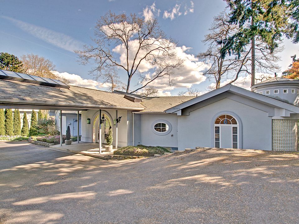 1st image of 12529 Avenue Dubois SW