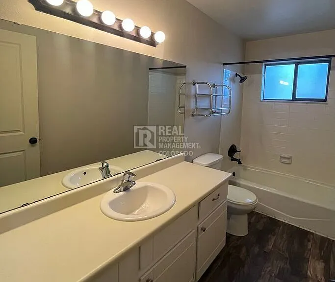 615 46th Avenue Ct — Photo 8