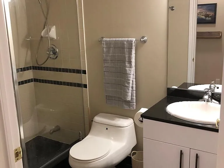 73 Richmond St W #404 — Photo 18