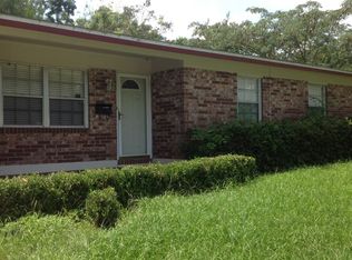 7738 N Knoll Dr, Jacksonville, FL 32221