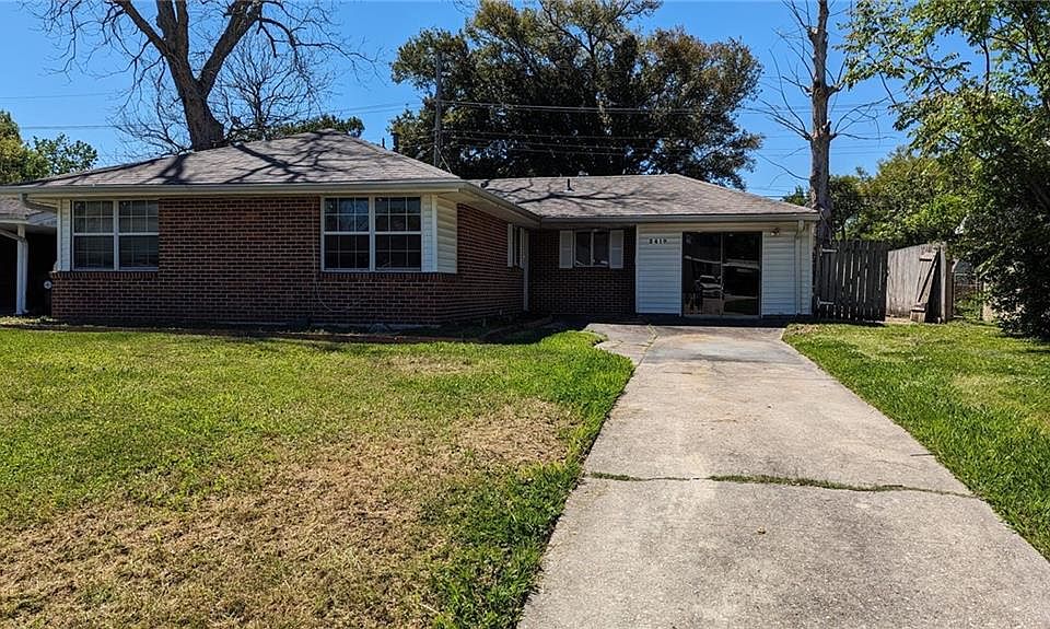 1st image of 2419 Bristol Pl