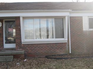 29947 Spring Arbor Dr, Inkster, MI 48141