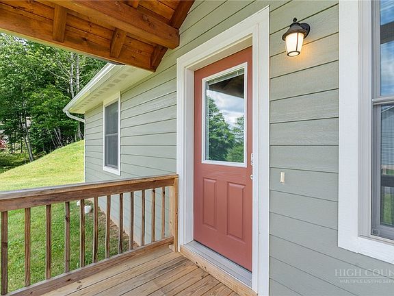 5th image of 347 Townhomes Place #15