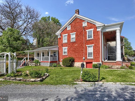 4th image of 3947 W Main St
