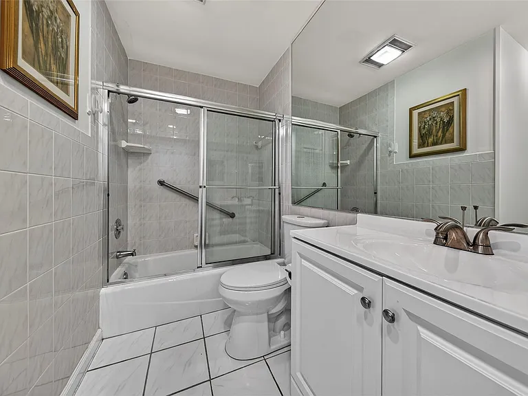 6253 Bay Club Dr #1 — Photo 21