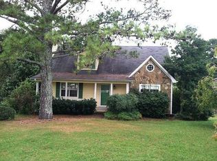 1214 Fairridge Cir SW, Marietta, GA 30008