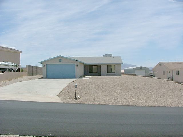 Lot is 82 x 180