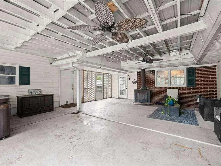 2110 Prather Bridge Rd — Photo 33