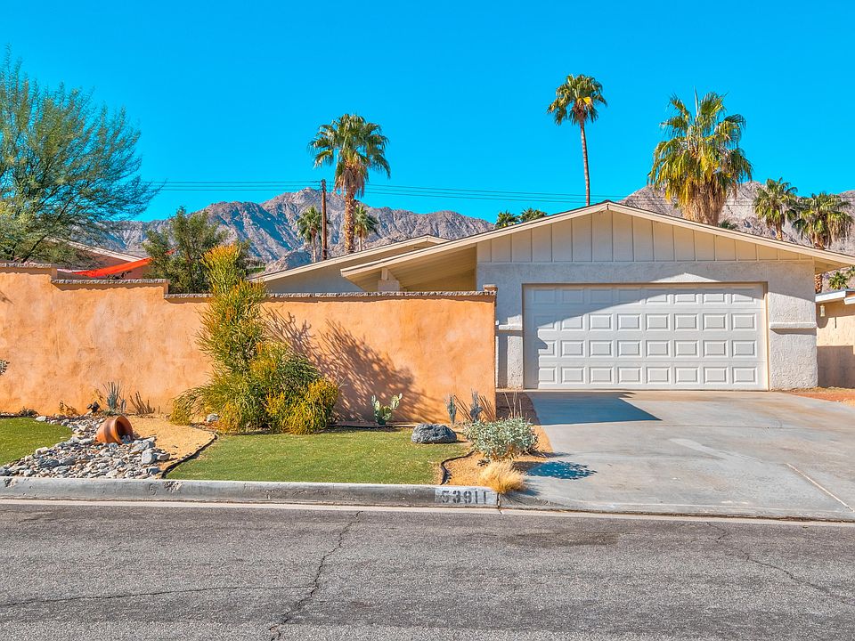 1st image of 53911 Avenida Velasco