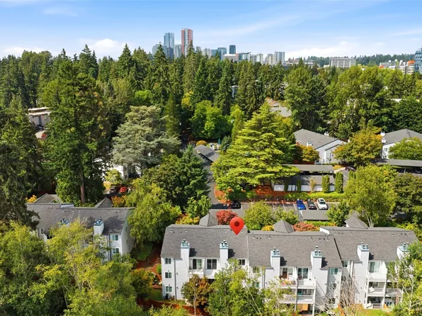 12740 NE 10th Place #E305, Bellevue, WA 98055