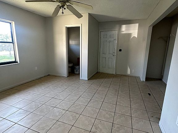 4th image of 853 Edith Ave