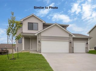 3211 NW 28th St, Ankeny, IA 50023