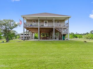 4018 21st Ave, Bay Saint Louis, MS 39520