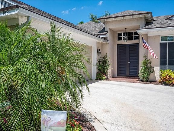 2nd image of 982 Carolina Cir SW