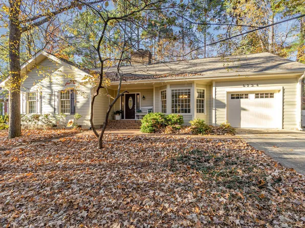 6724 Glen Forrest Dr, Chapel Hill, NC 27517