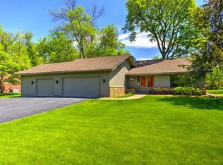 10935 34th Ave N, Plymouth, MN 55441