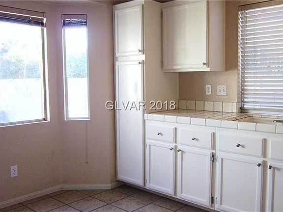 3rd image of 1986 Glistening Sands Dr