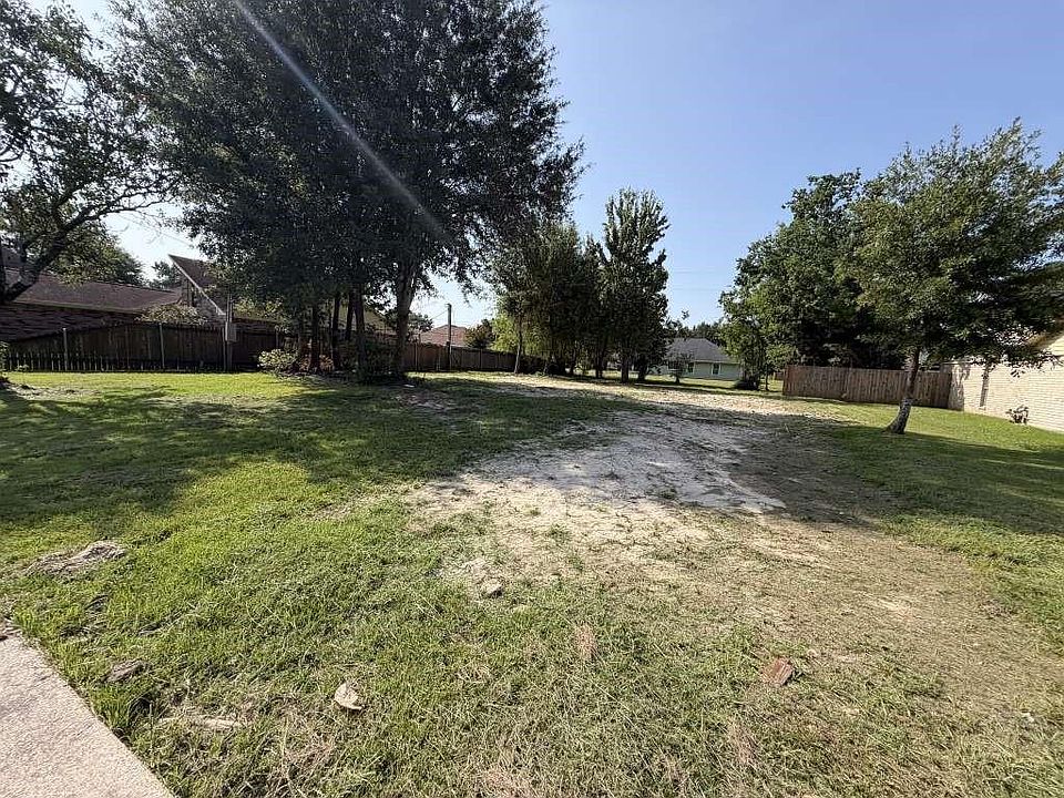 2nd image of 4401 Kitty Chapin Ave