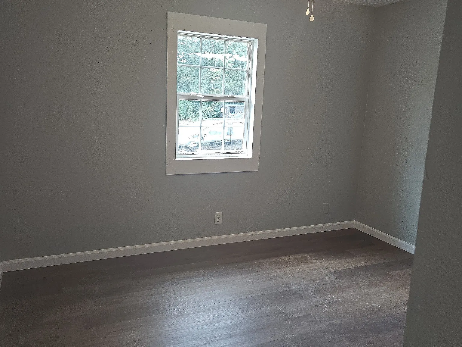 2 bed, 1000 sqft, $1,200 — Photo 2