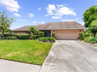 8315 Turnberry Cir, Sarasota, FL 34241