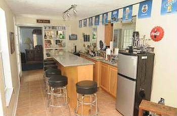 3rd image of 3485 Balsam Dr