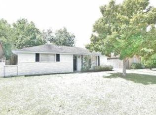 10923 Sandstone St, Houston, TX 77072