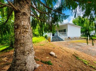 107 Jason Heights Dr, Galax, VA 24333