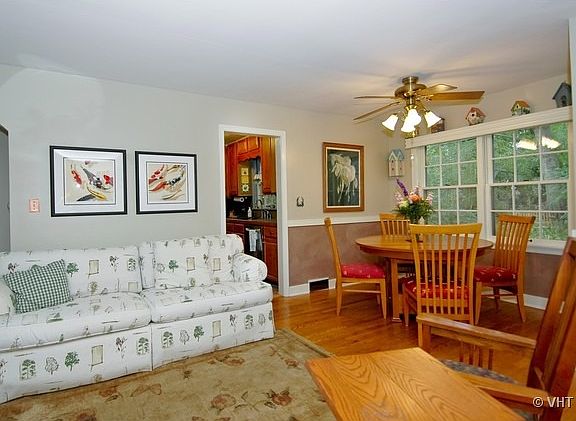 5th image of 115 E Tower Dr