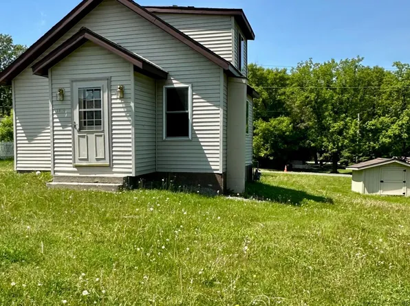 1810 3rd Ave E, International Falls, MN 56649