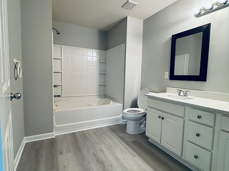 108 Linden Park Ln — Photo 23