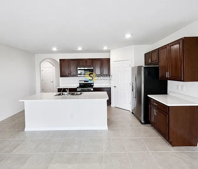 2518 NE 6th Pl — Photo 39